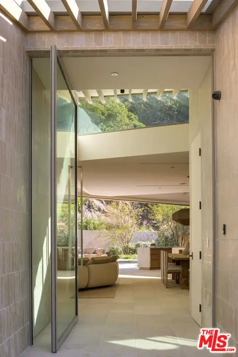 1600 Rising Glen Road, Los Angeles, CA 90069 - Image #3