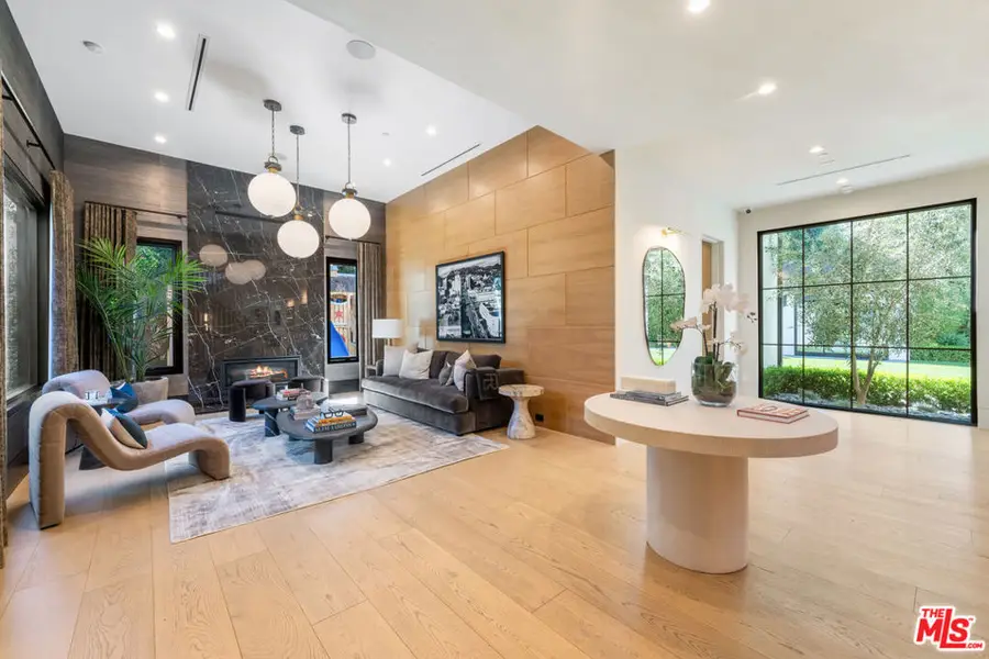 17228 Otsego Street, Encino, CA 91316 - #2