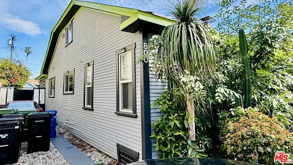 800 N Hobart Boulevard, Los Angeles, CA 90029 - #1