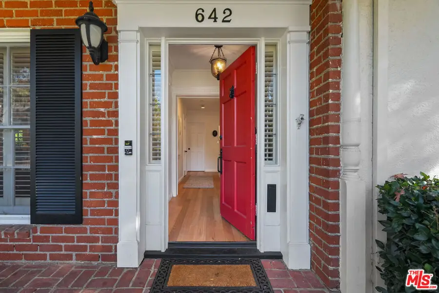 642 Warner Avenue, Los Angeles, CA 90024 - Image #3