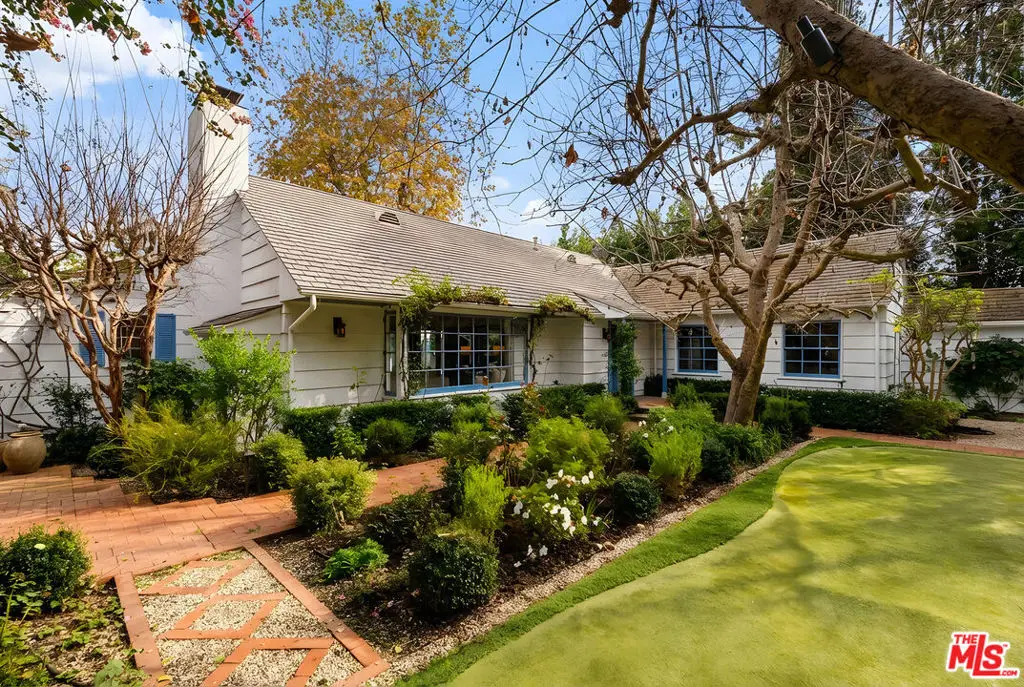 11948 S Saltair Terrace, Los Angeles, CA 90049 - Image #1