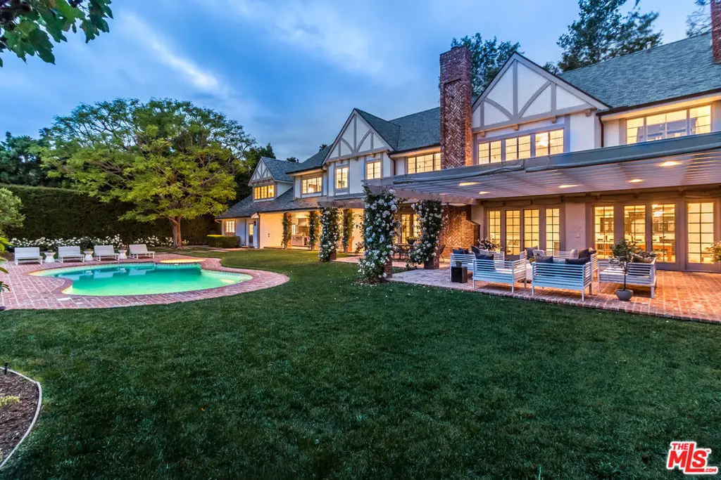 807 N Crescent Drive, Beverly Hills, CA 90210 - #1