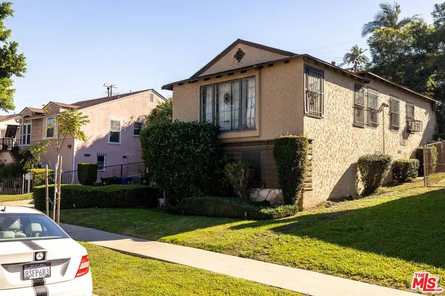 2420 W 101st Street, Inglewood, CA 90303 - #3