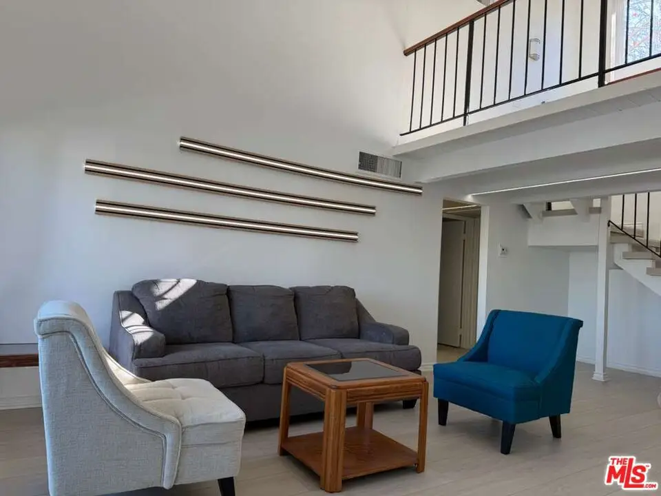 18350 Hatteras Street #278, Tarzana, CA 91356 - #1