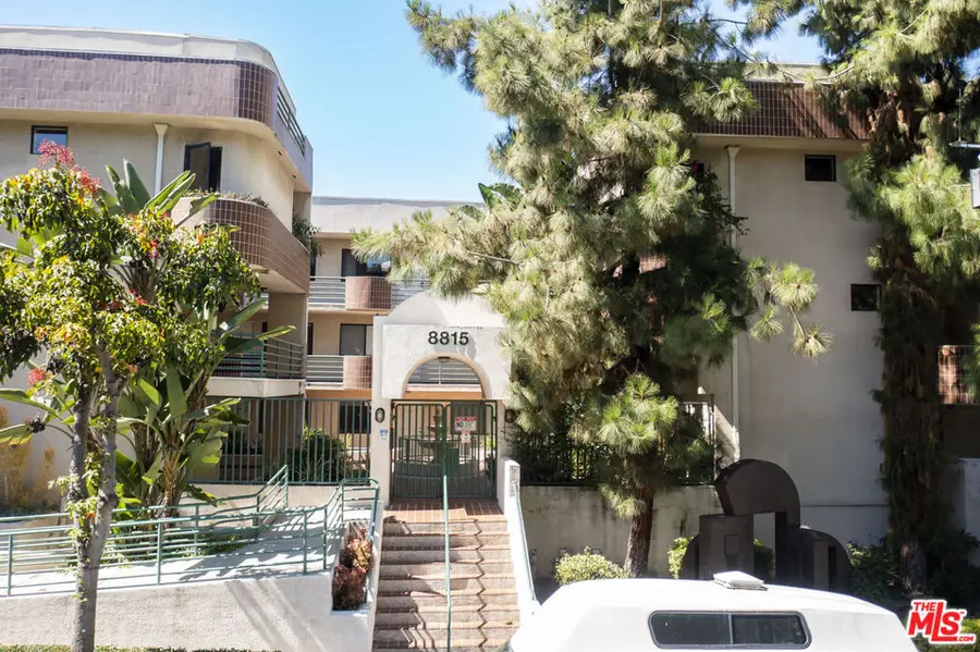 8815 Cynthia Street, West Hollywood, CA 90069 - #2