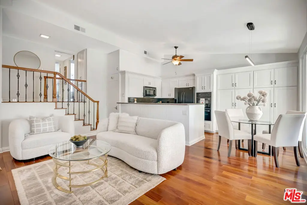 350 N Clybourn Avenue #36, Burbank, CA 91505 - #1