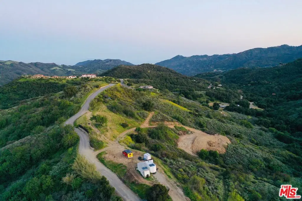 2000 Corsham Road, Topanga, CA 90290 - #1