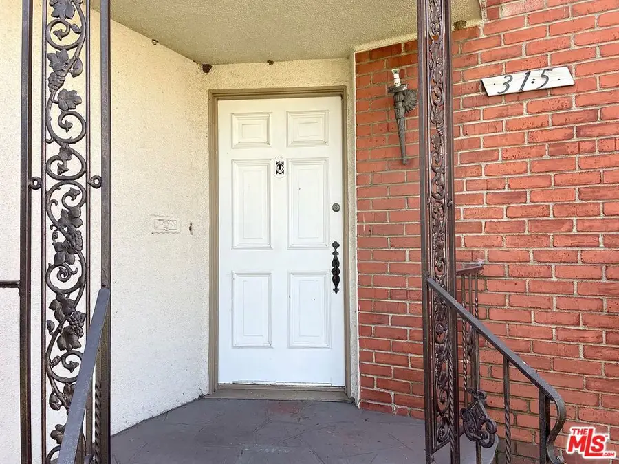 315 N Formosa Avenue, Los Angeles, CA 90036 - Image #2