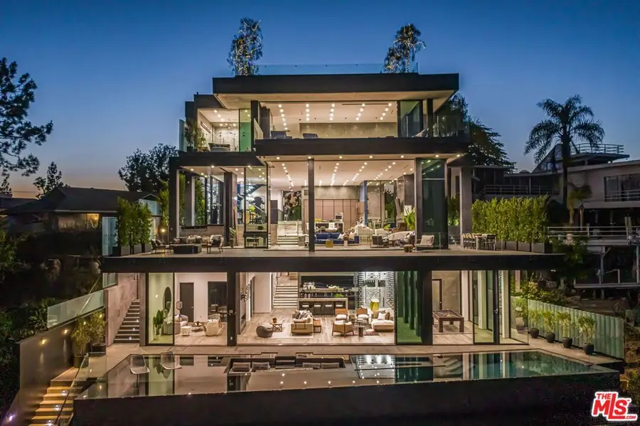 2304 Donella Circle, Los Angeles, CA 90077 - #2