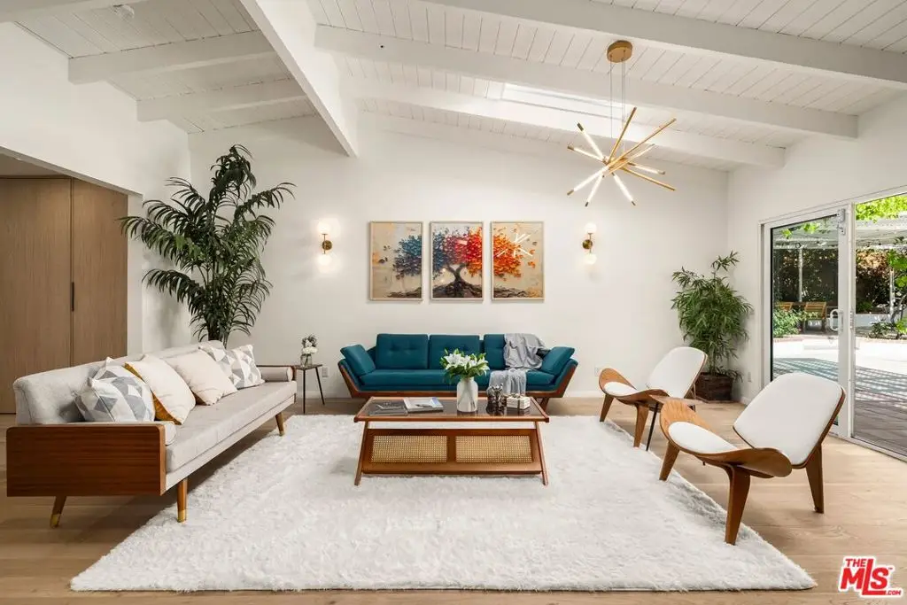 23020 Lita Place, Woodland Hills, CA 91364 - #1