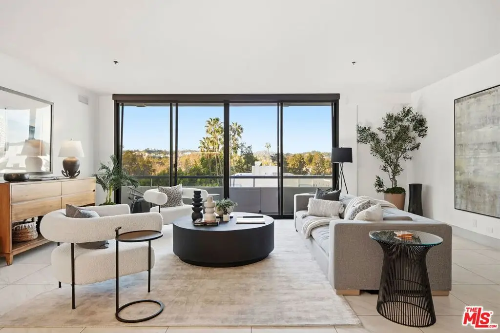 10660 Wilshire Boulevard #804, Los Angeles, CA 90024 - Image #1