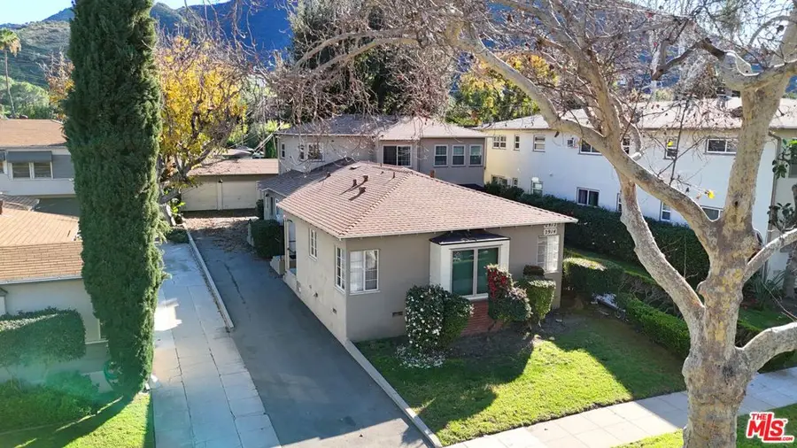 2912 W Riverside Drive, Burbank, CA 91505 - #3