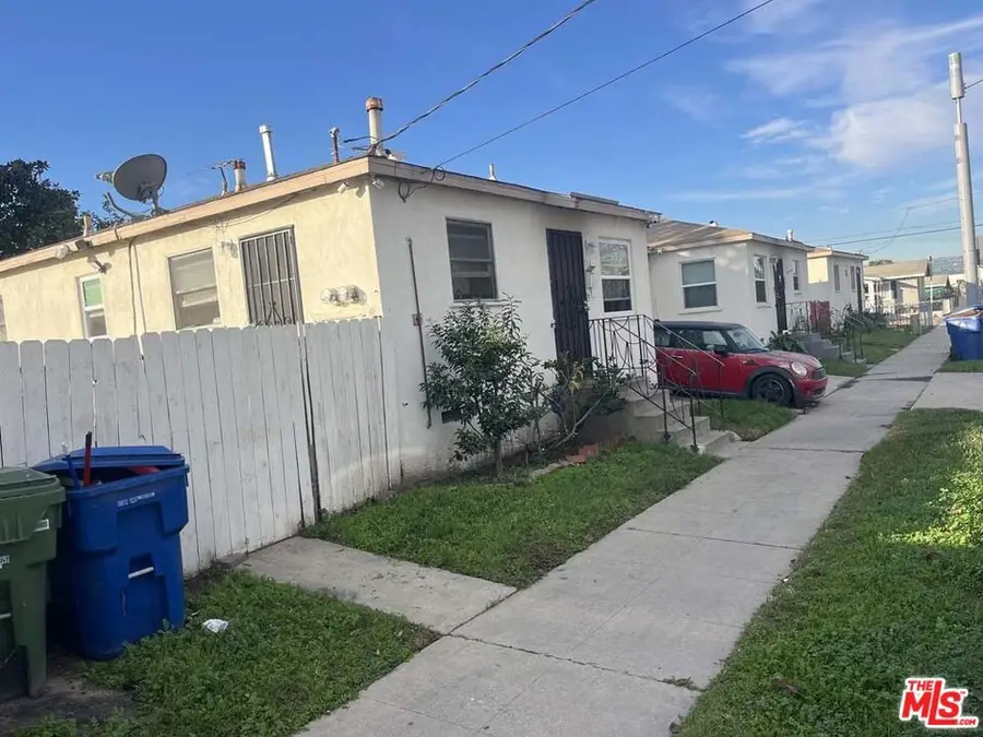 1068 Mcdonald Avenue, Wilmington, CA 90744 - Image #2