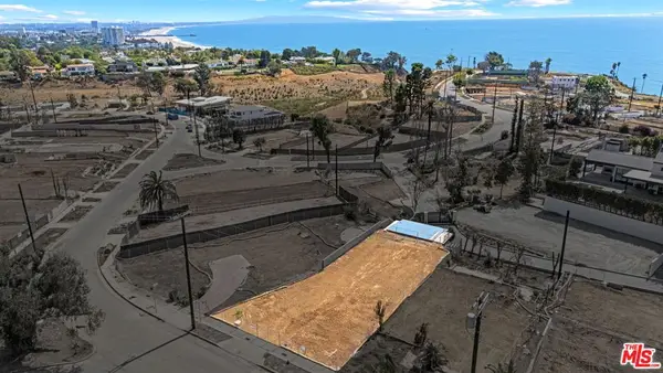 15300 Earlham Street, Pacific Palisades, CA 90272