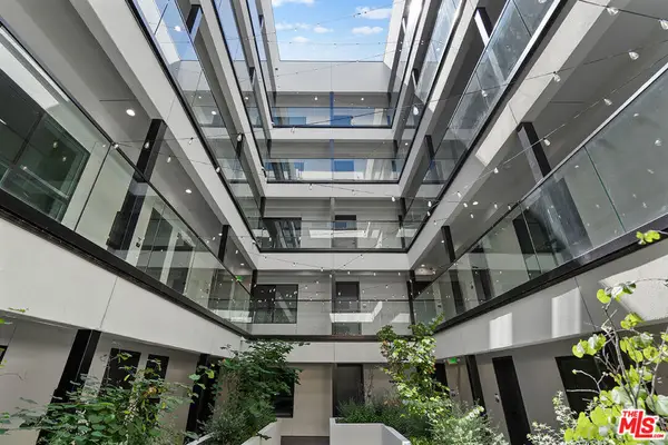 321 S Oxford Avenue #405, Los Angeles, CA 90010