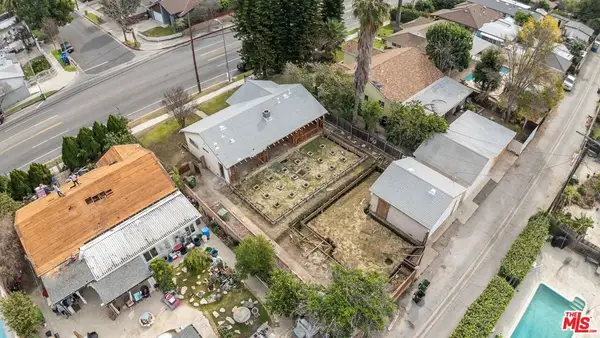 7439 Mason Avenue, Winnetka, CA 91306