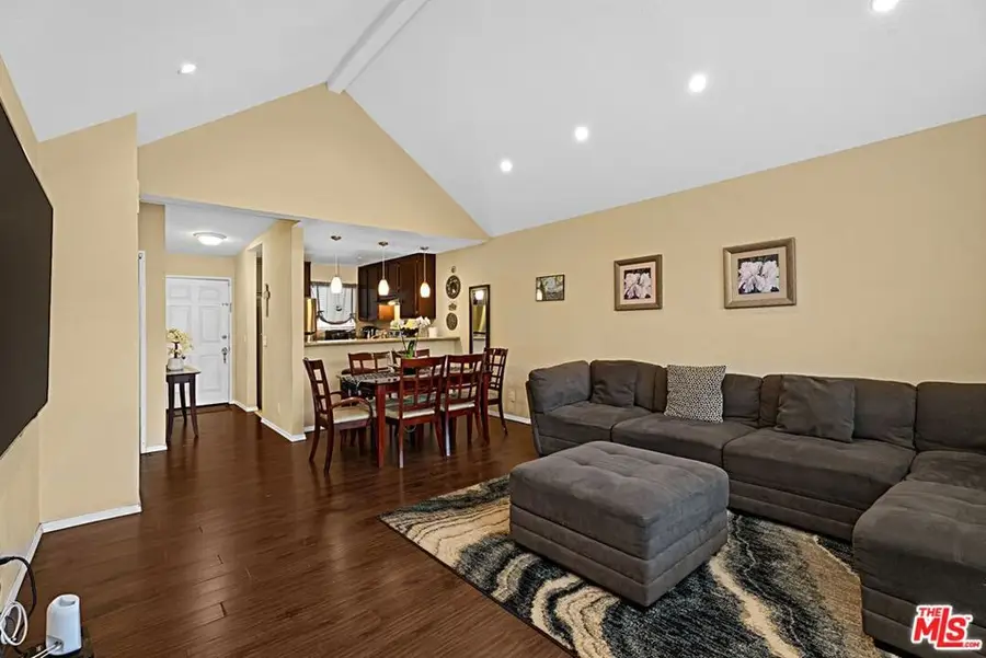 2507 E 15th Street #305, Long Beach, CA 90804 - #3