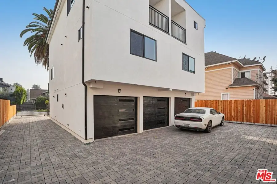 1185 Leighton Avenue, Los Angeles, CA 90037 - Image #3