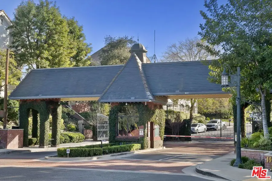 4618 Westchester Drive, Woodland Hills, CA 91364 - Image #2