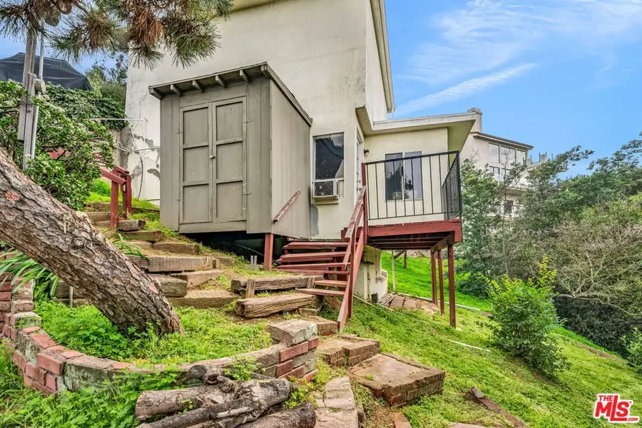 7191 Woodrow Wilson Drive, Los Angeles, CA 90068 - Image #3