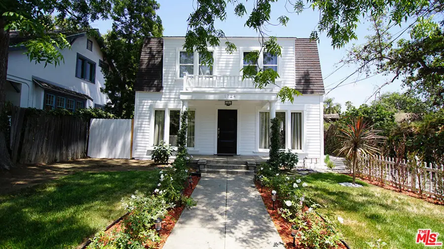 1722 Nichols Canyon Road, Los Angeles, CA 90046 - Image #2