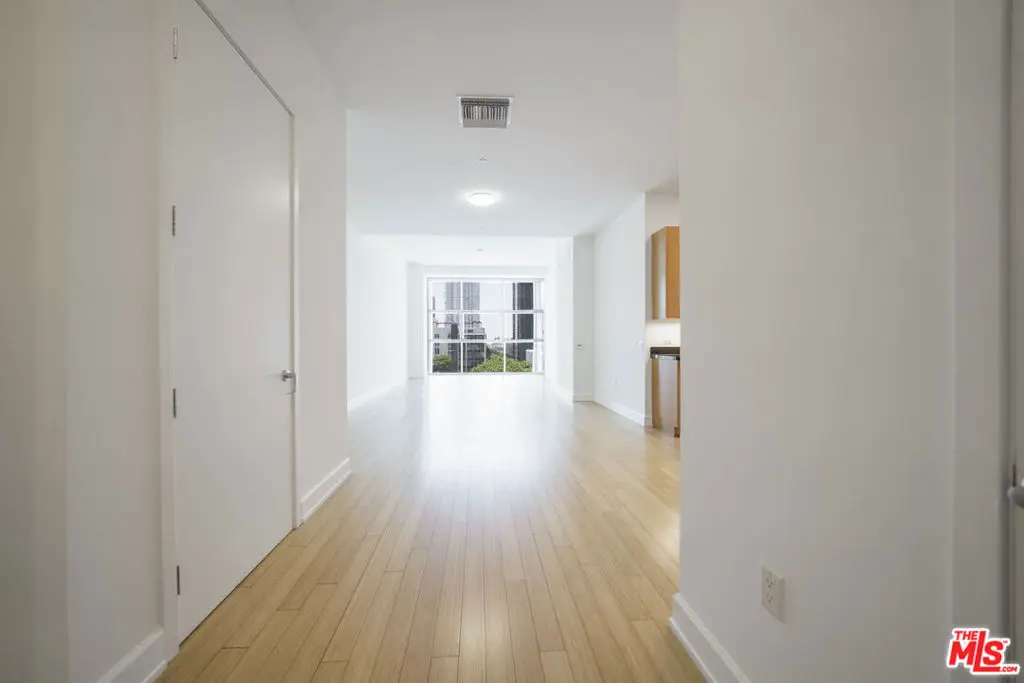 3223 W 6th Street #605, Los Angeles, CA 90020 - Image #1
