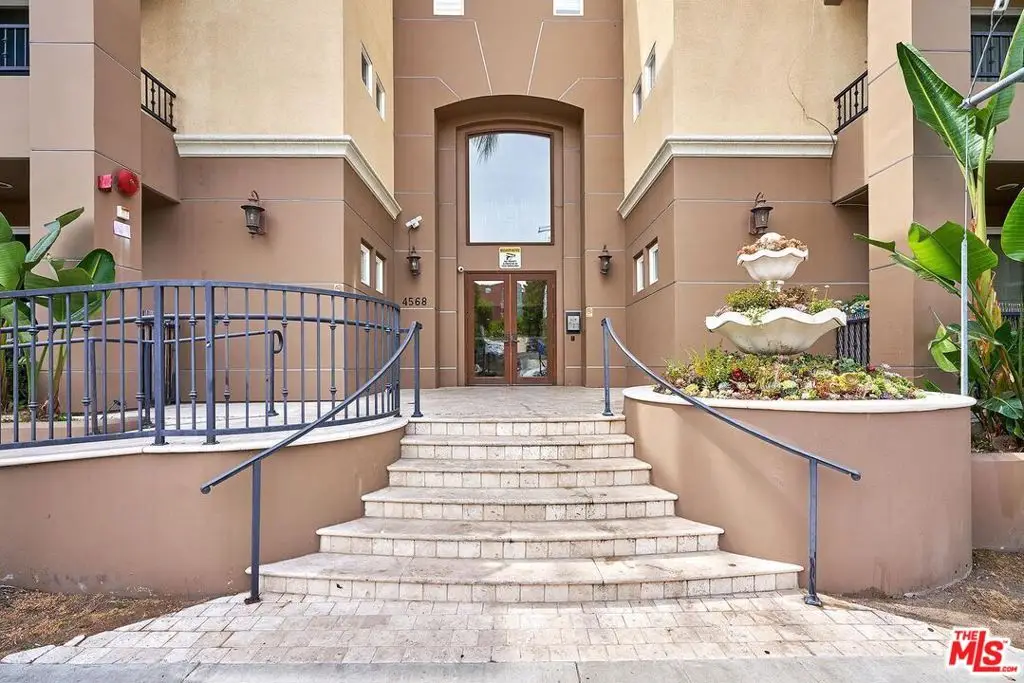 4568 W 1st Street #307, Los Angeles, CA 90004 - Image #1