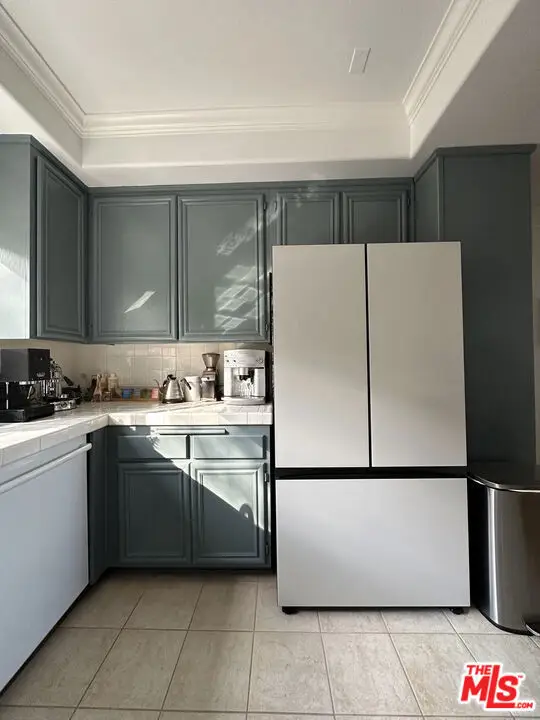 10924 Bloomfield Street #6, North Hollywood, CA 91602 - Image #2