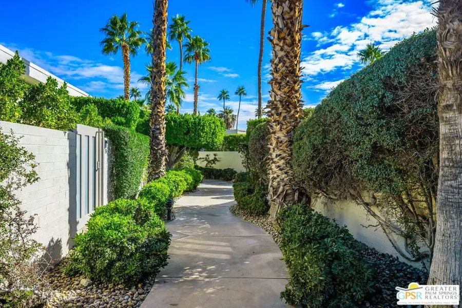 130 W Racquet Club Road #506, Palm Springs, CA 92262 - #2
