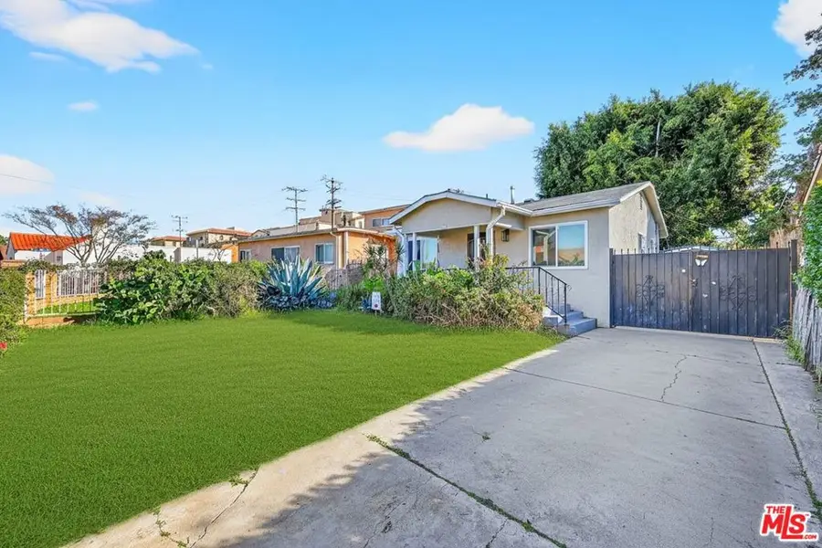 916 E 68th Street, Inglewood, CA 90302 - Image #3