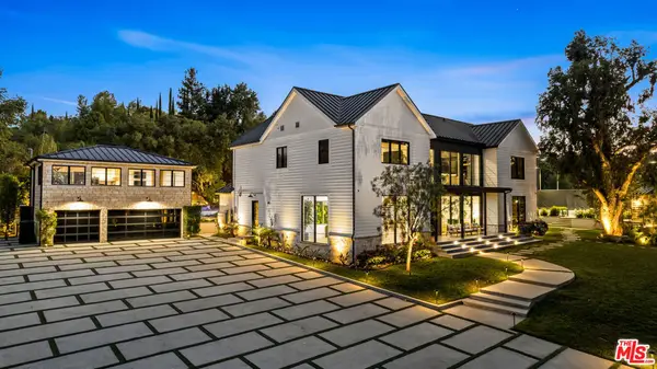 18762 Wells Drive, Tarzana, CA 91356