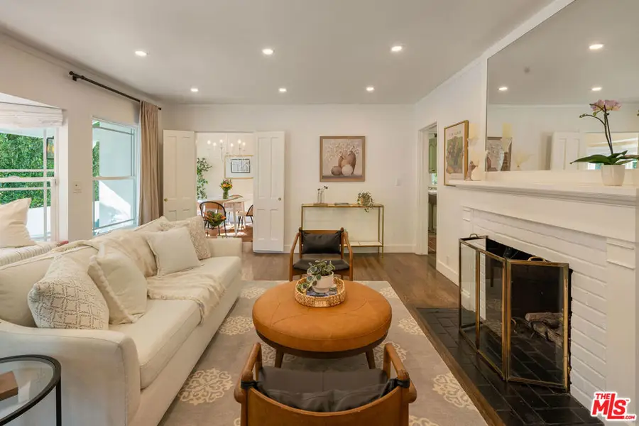 13905 Valley Vista Boulevard, Sherman Oaks, CA 91423 - Image #2