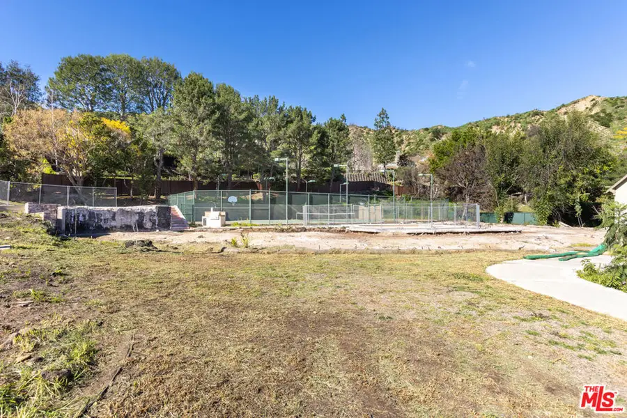 17706 Camino De Yatasto, Pacific Palisades, CA 90272 - Image #3