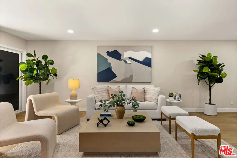 4542 Willis Avenue #206, Sherman Oaks, CA 91403 - Image #2