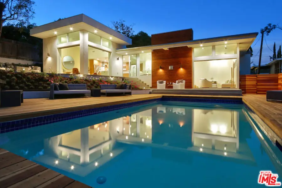 10486 Sandal Lane, Los Angeles, CA 90077 - Image #2