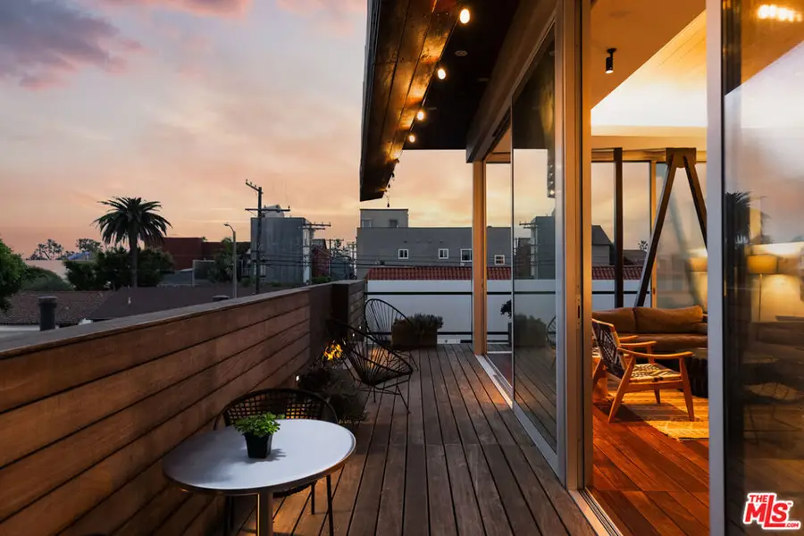 1308 Pacific Avenue, Venice, CA 90291 - #3