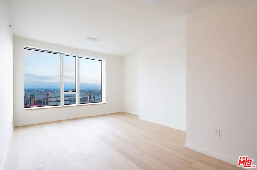 889 Francisco Street #1002, Los Angeles, CA 90017 - #2