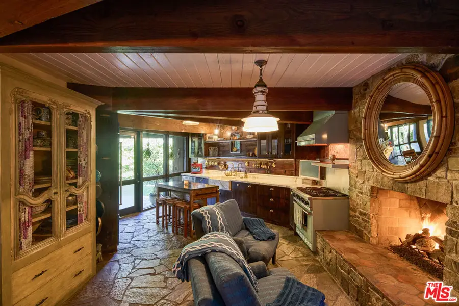 31875 Sea Level Drive, Malibu, CA 90265 - Image #3