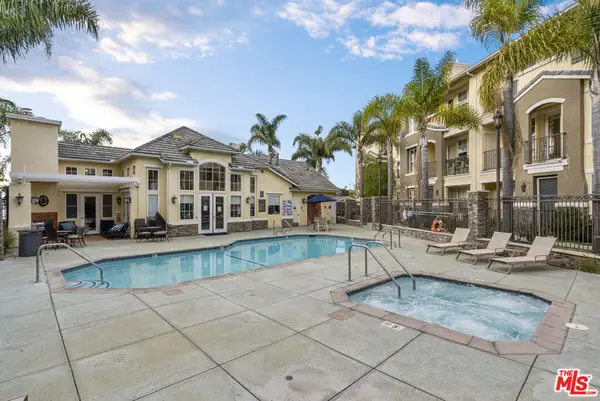 1708 Tanager Street #1-202, Ventura, CA 93003