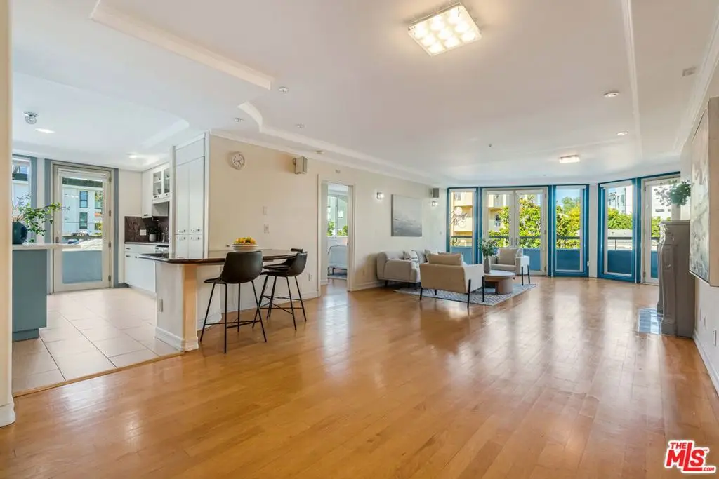 1645 Malcolm Avenue #302, Los Angeles, CA 90024 - Image #1