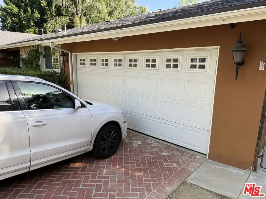 4840 Adele Court, Woodland Hills, CA 91364 - #3