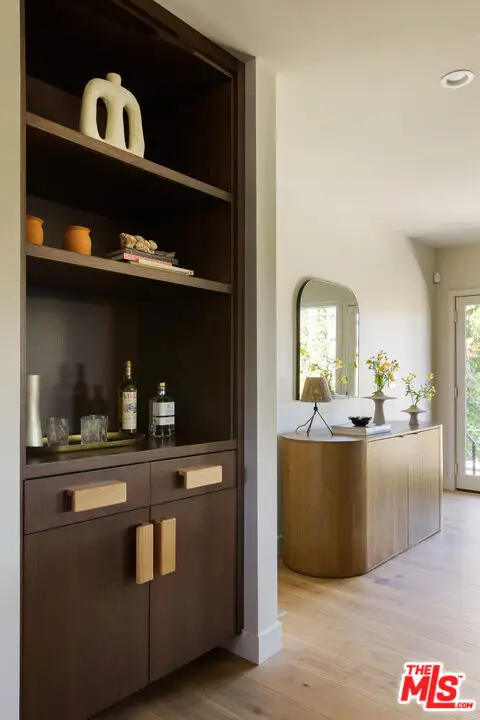 3815 Chanson Drive, View Park Windsor Hills, CA 90043 - #2