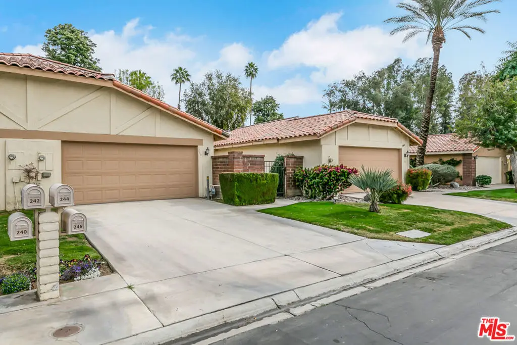244 Serena Drive, Palm Desert, CA 92260 - #1