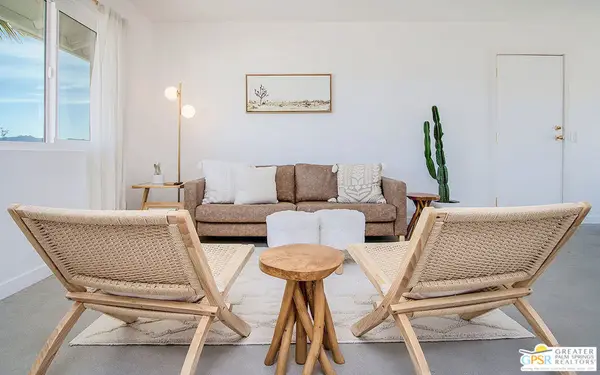 4742 Avenida La Flora Desierta, Joshua Tree, CA 92252