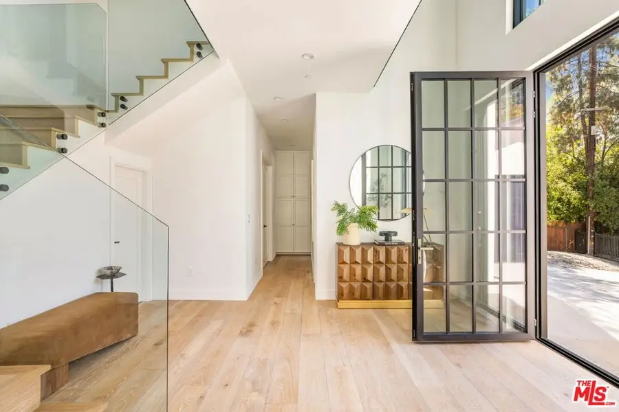 16815 Shileno Place, Encino, CA 91436 - #2