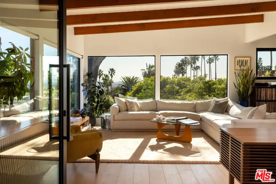 1818 Micheltorena Street, Los Angeles, CA 90026 - Image #2