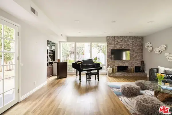 2398 Almeria Court, La Jolla, CA 92037