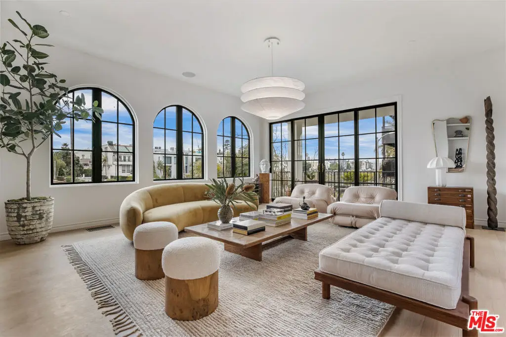 5201 Via Donte, Venice, CA 90292 - #1