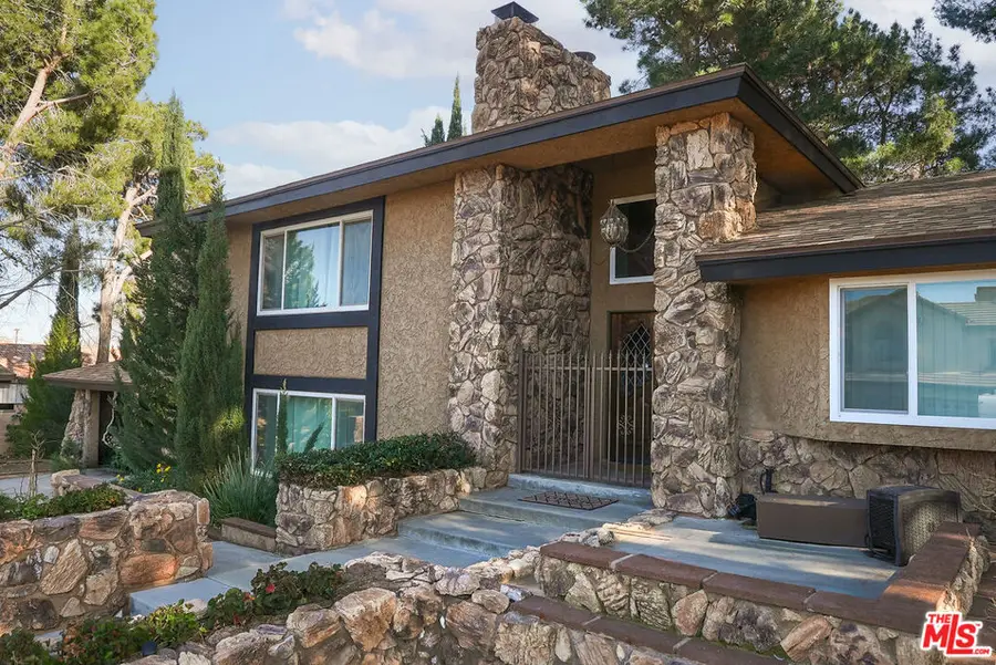 42060 Parkmont Drive, Lancaster, CA 93536 - #3