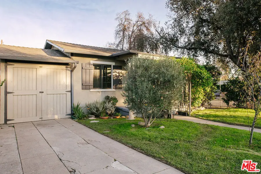 212 S Craig Avenue, Pasadena, CA 91107 - Image #3